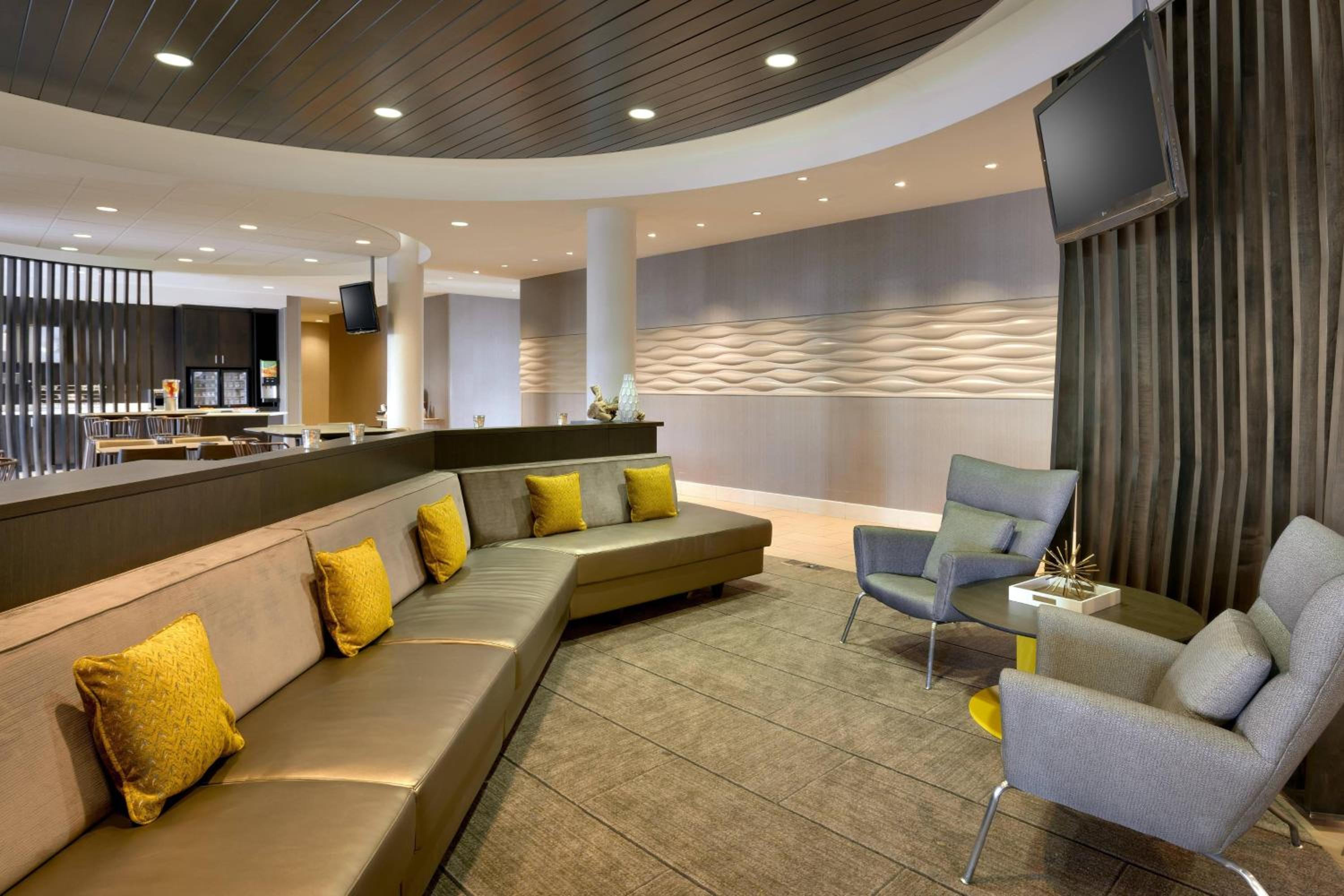Vernal Vacations - Springhill Suites by Marriott Vernal - Property Image 1