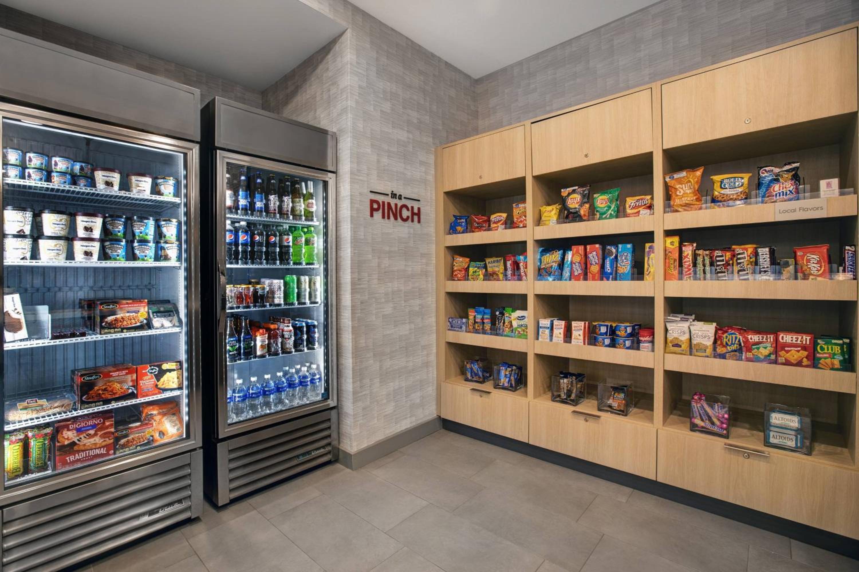 Glendale Vacations - TownePlace Suites by Marriott Phoenix Glendale Sports  Entertainment District - Property Image 4