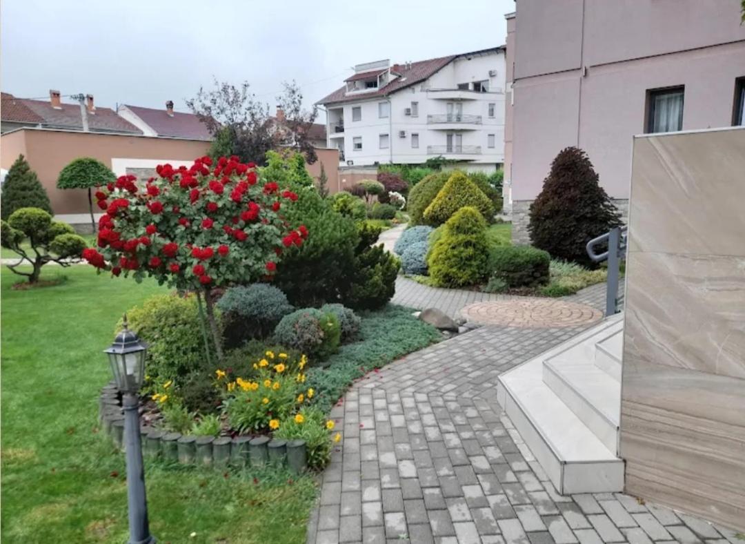 Apartmani Lenka