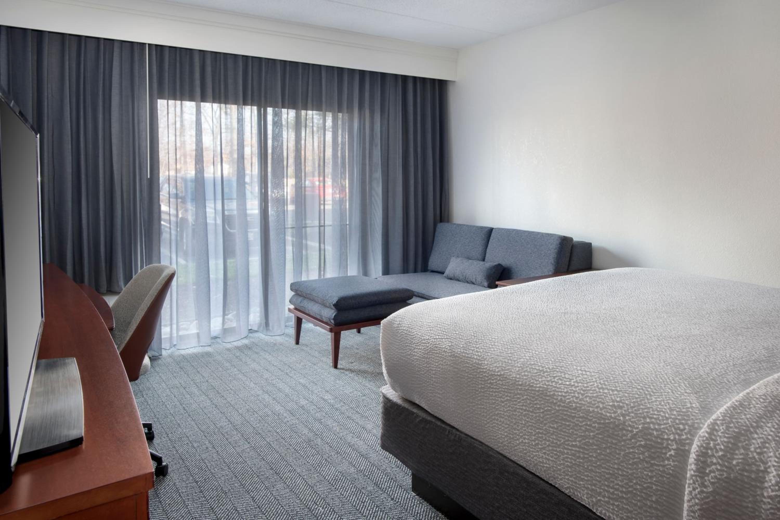 Courtyard by Marriott Silver Spring North/White Oak - Property Image 41