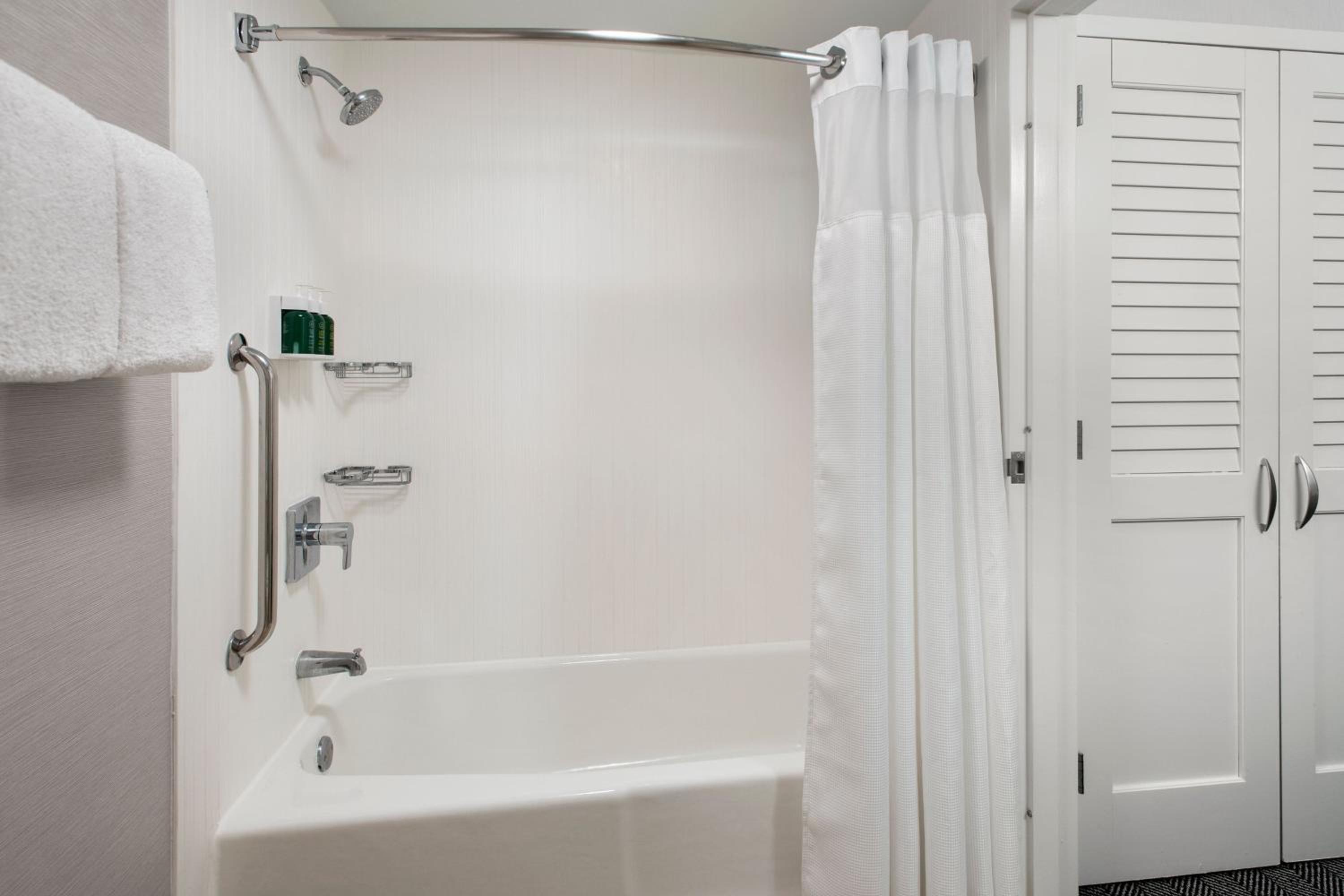 Courtyard by Marriott Silver Spring North/White Oak - Property Image 3