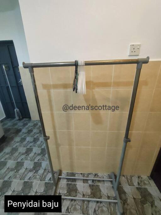 Deena's Cottage Homestay Kulim Hitech Hospital Kulim, Three bedrooms Single Storey Terrace House photo 7
