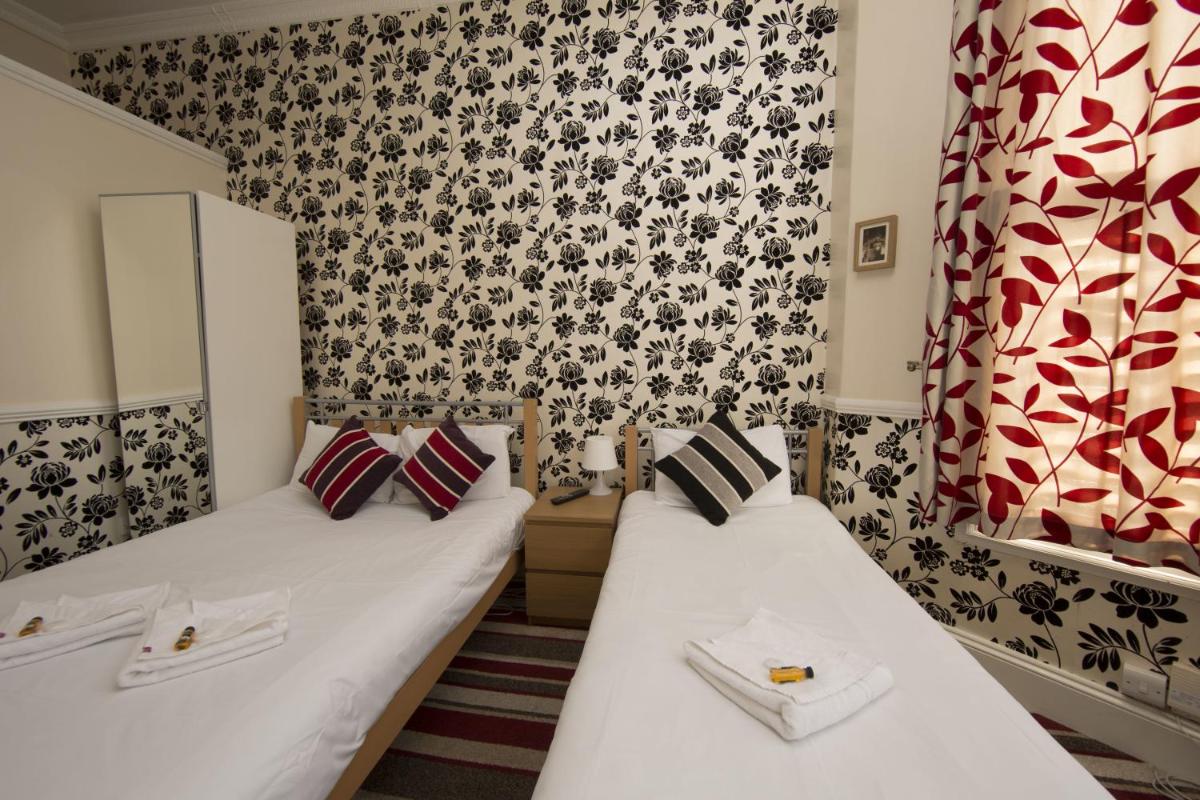 Royal London Hotel By Saba