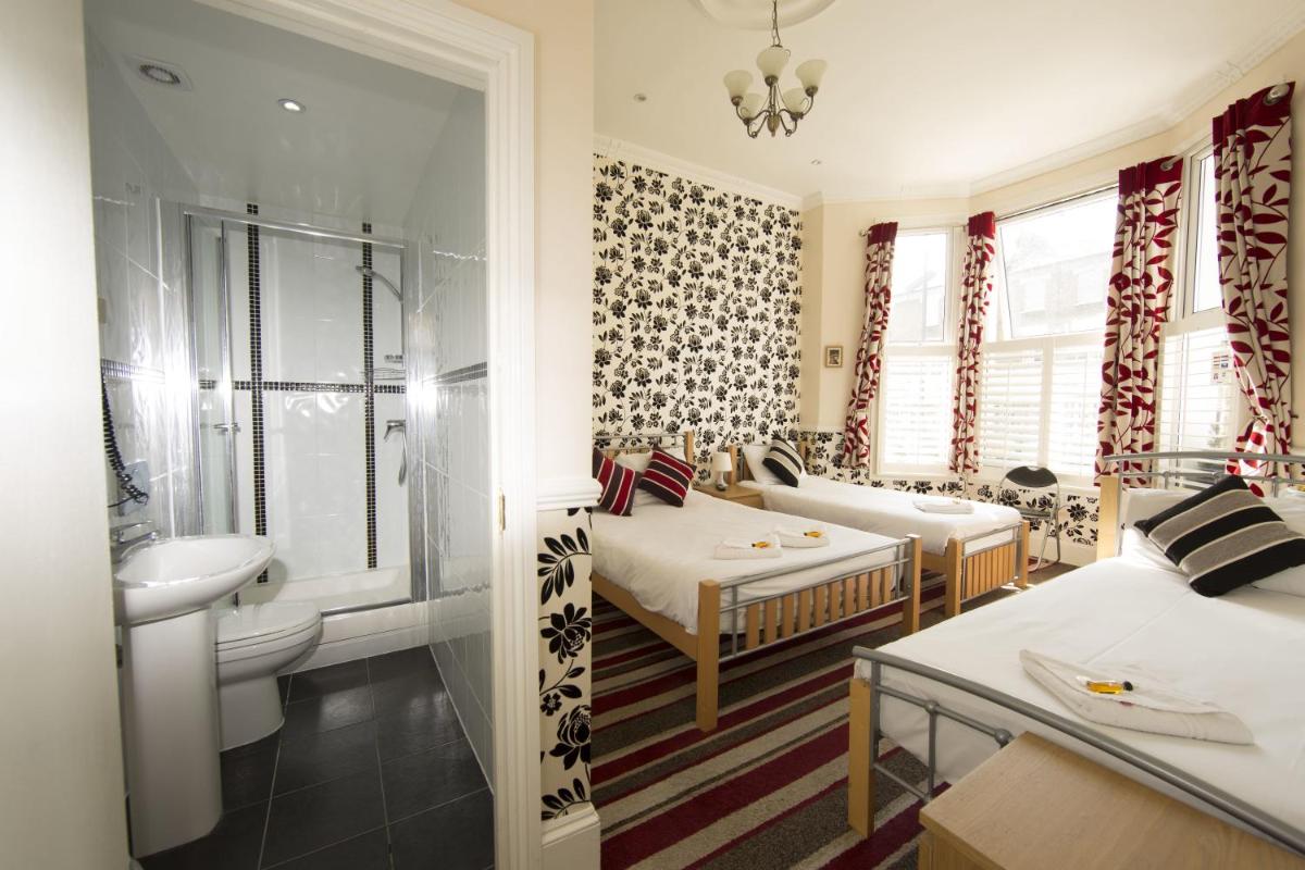 Royal London Hotel By Saba
