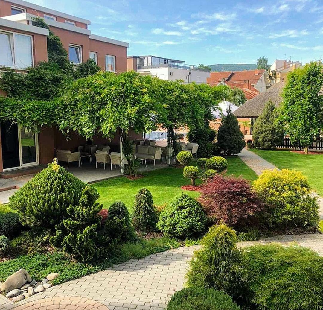 Apartmani Lenka