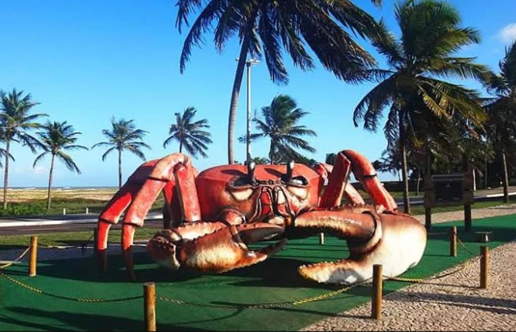 Aptos atrás da Passarela do Caranguejo