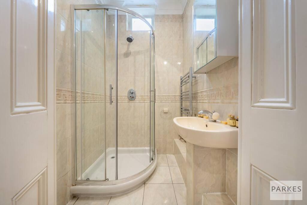 South Kensington - Cromwell Rd Residence