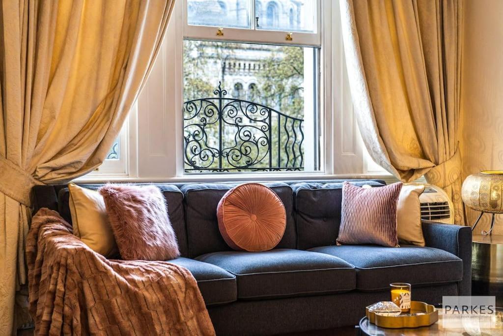 South Kensington - Cromwell Rd Residence