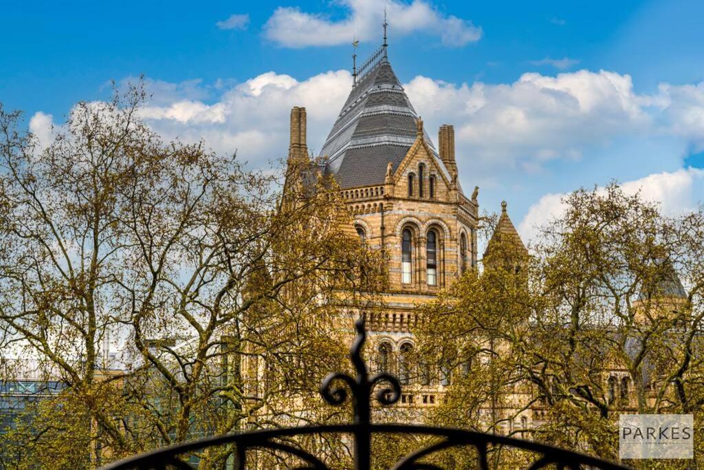 South Kensington - Cromwell Rd Residence