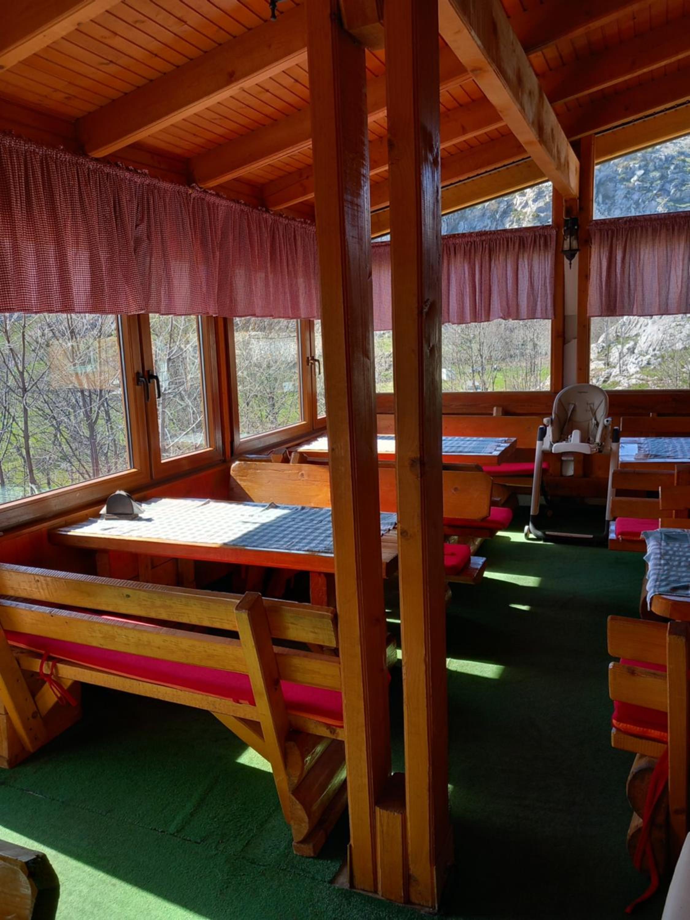 Bed and Breakfast Umoljani view 4