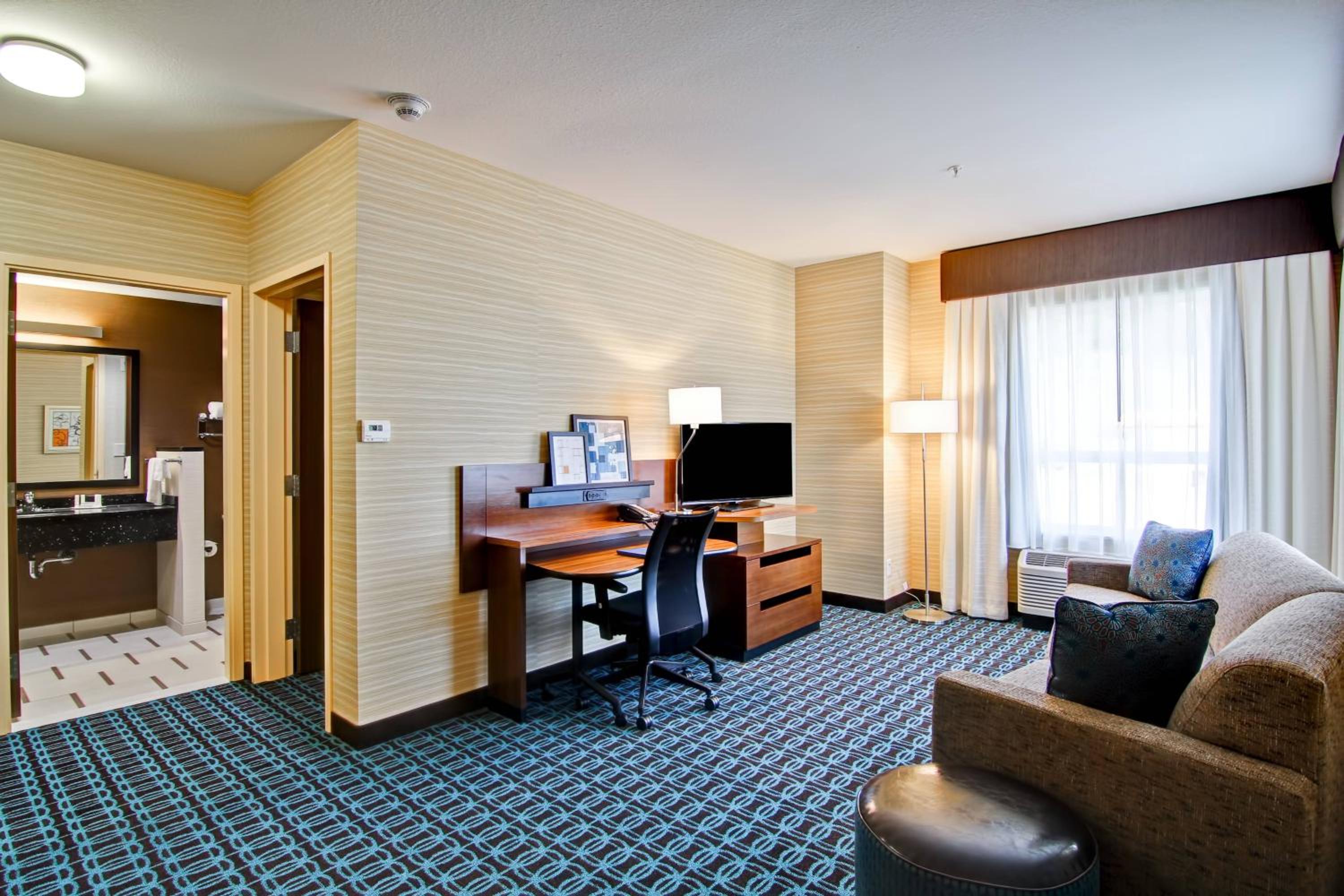 Kamloops Vacations - Fairfield Inn  Suites by Marriott Kamloops - Property Image 1