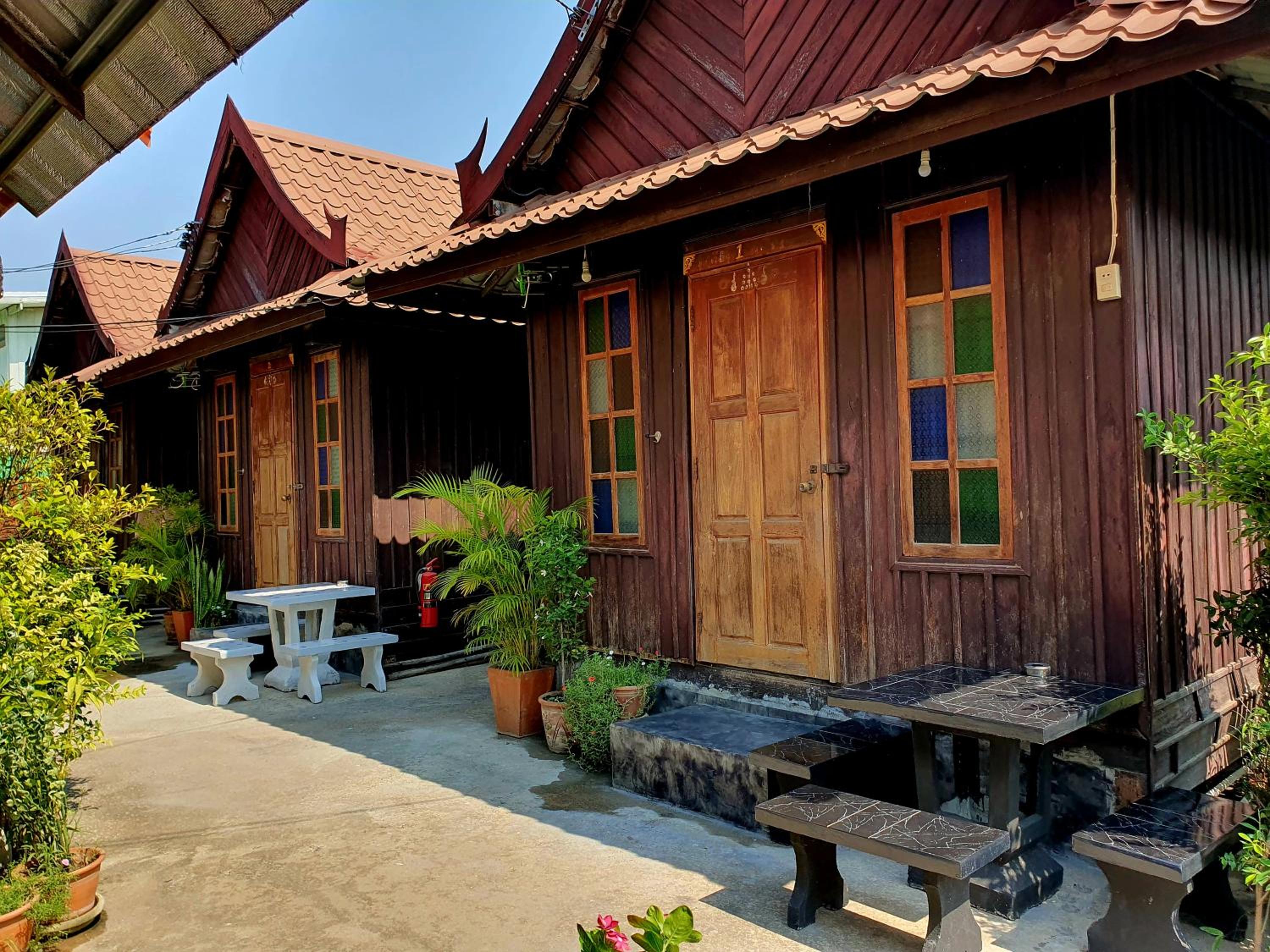 KTT Resort and Motorbike & Bicycle for rents Sukhothai