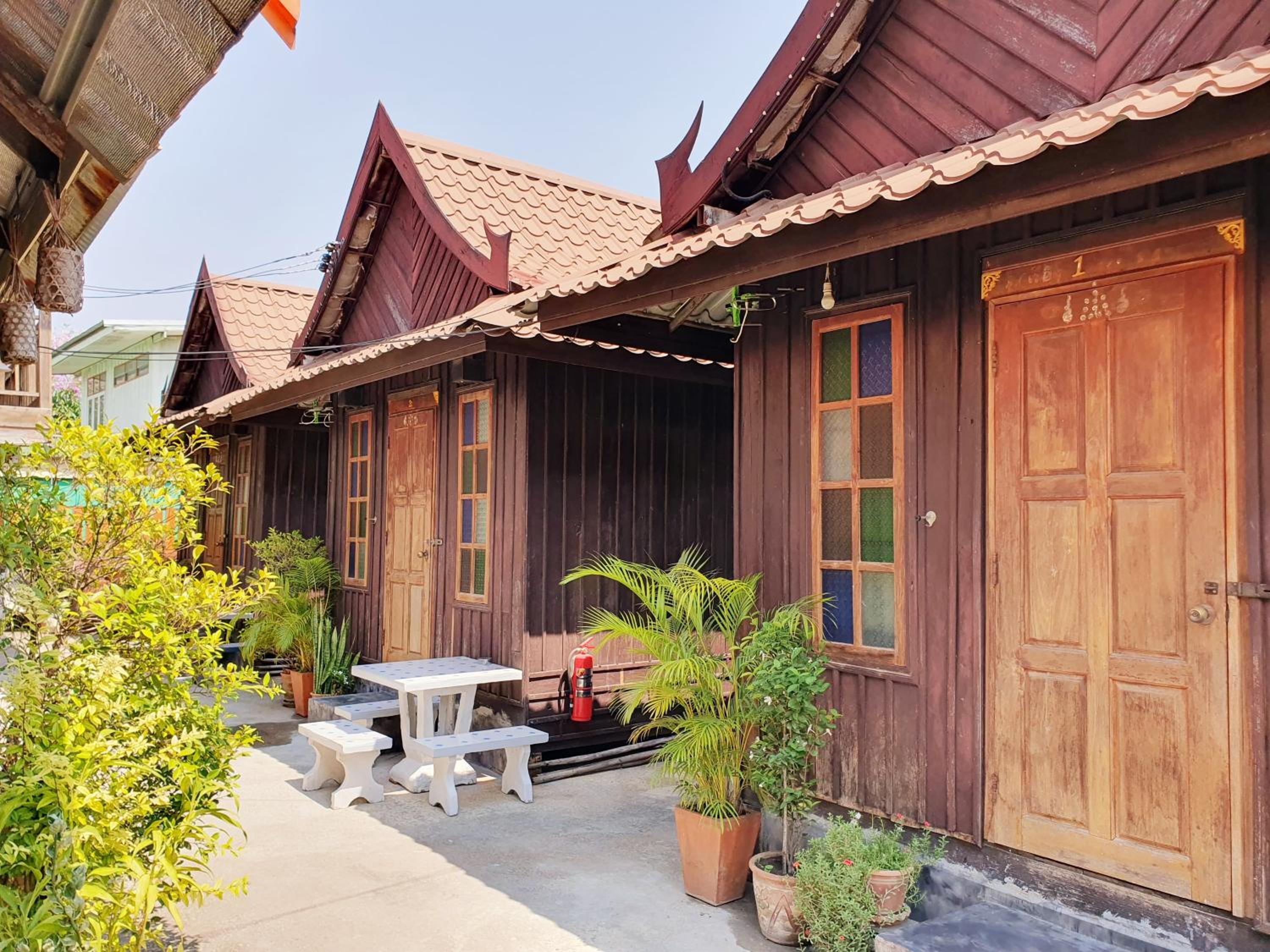 KTT Resort and Motorbike & Bicycle for rents Sukhothai