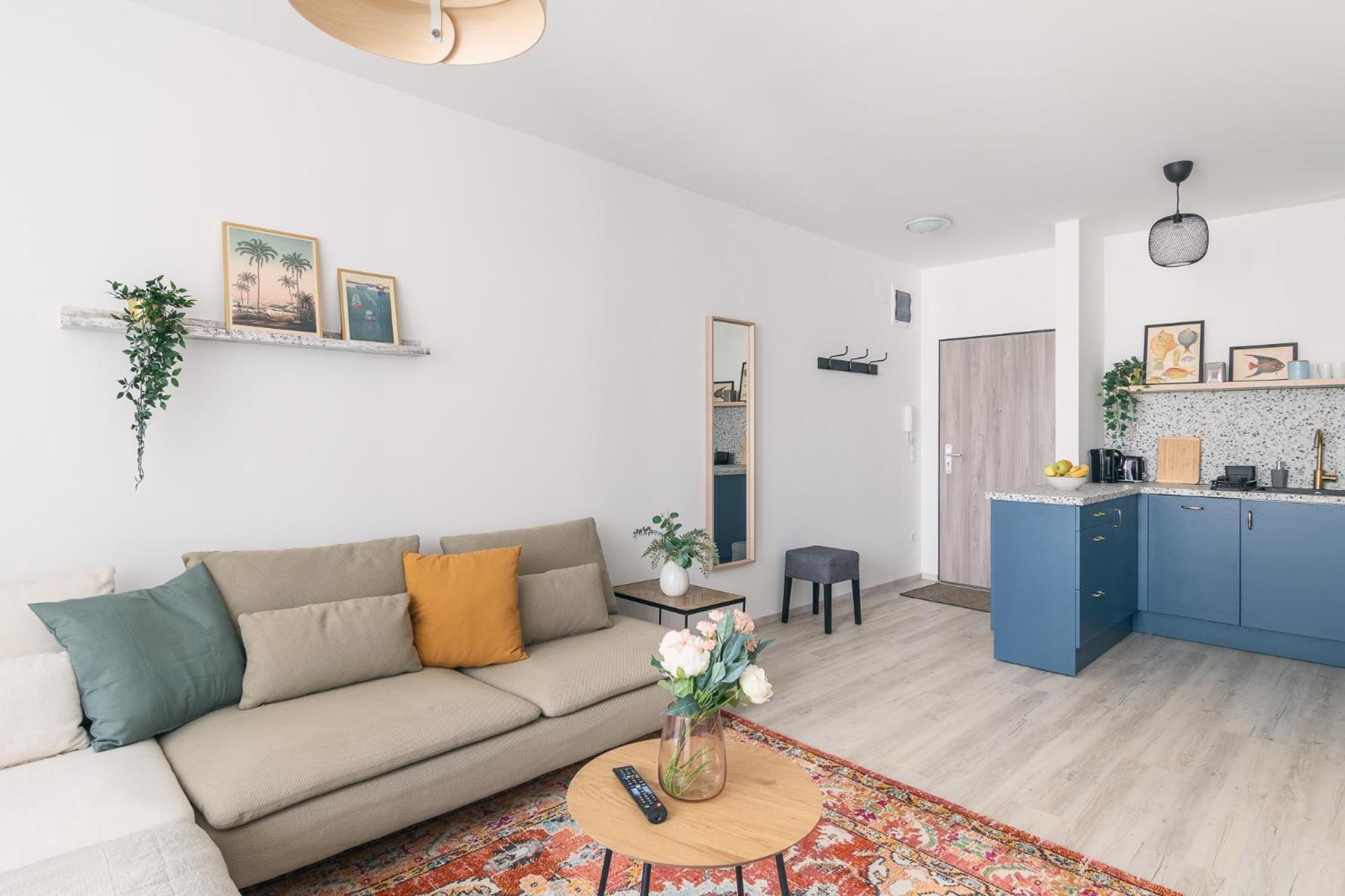 Corvin apartment with Balcony and AC view 5