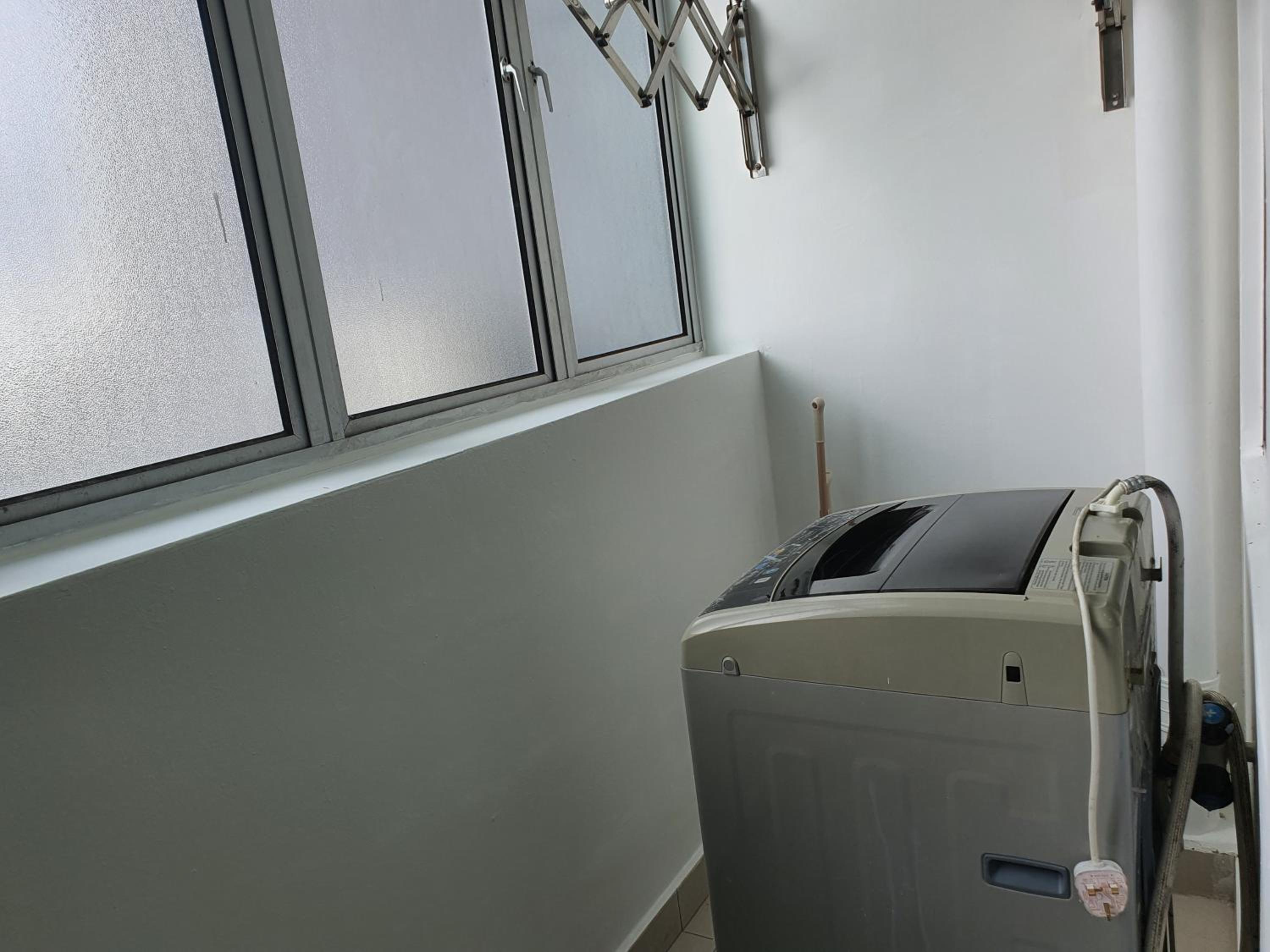 Austin Heights, 1 room with 4 guest IKEA