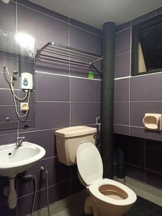 Cozy Private Family Room in Bayan Lepas photo 7