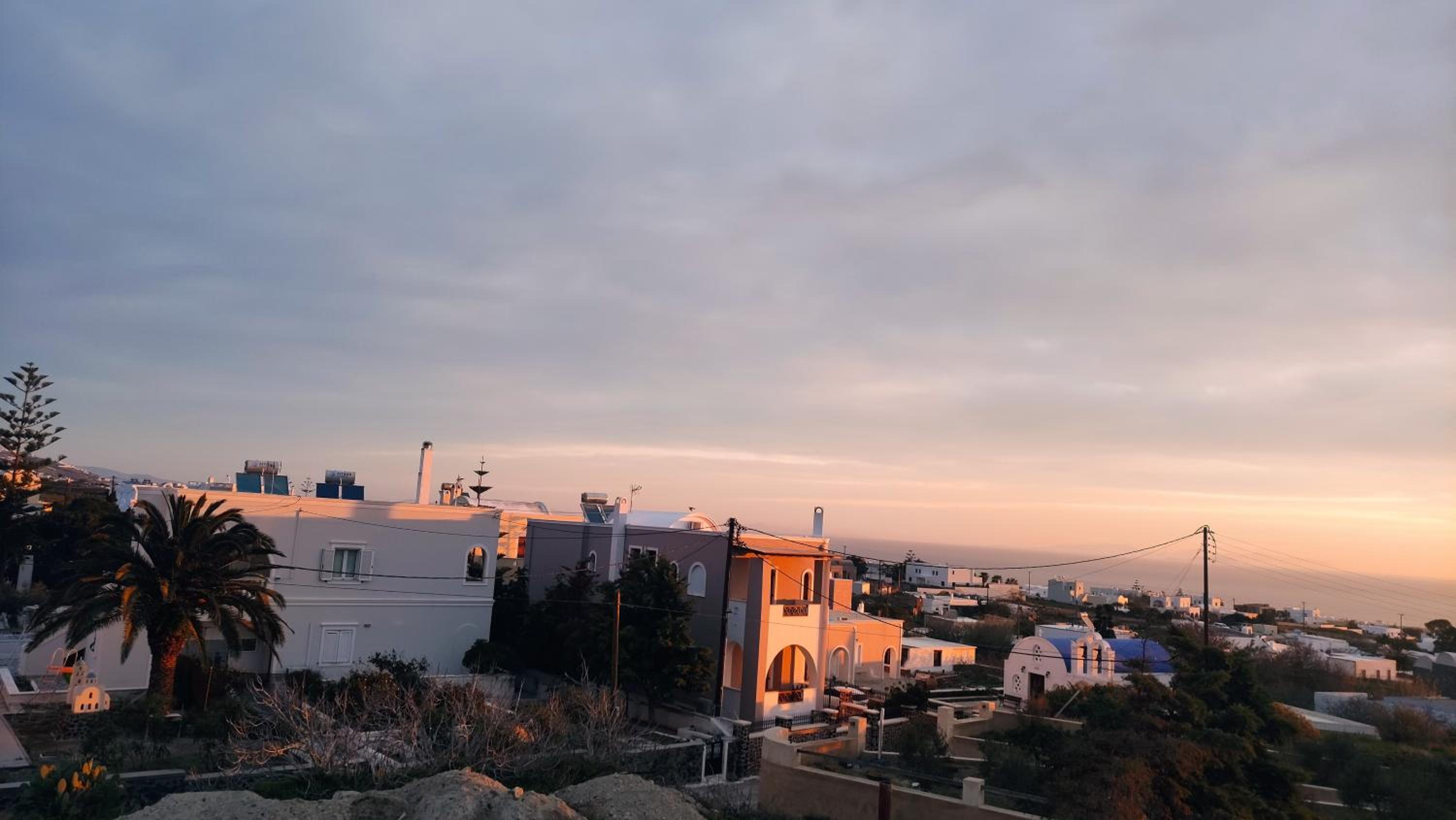 Santorini Villatzio Suites