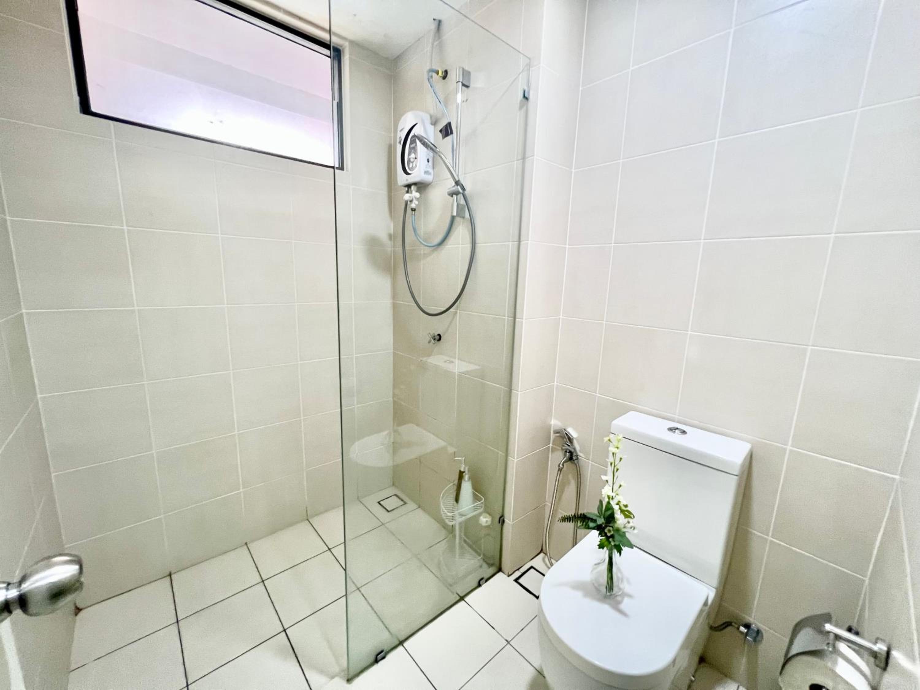 G2 1-8Paxs Cozy Home Sunway Medical Geo SmrtTV 3bed view 3