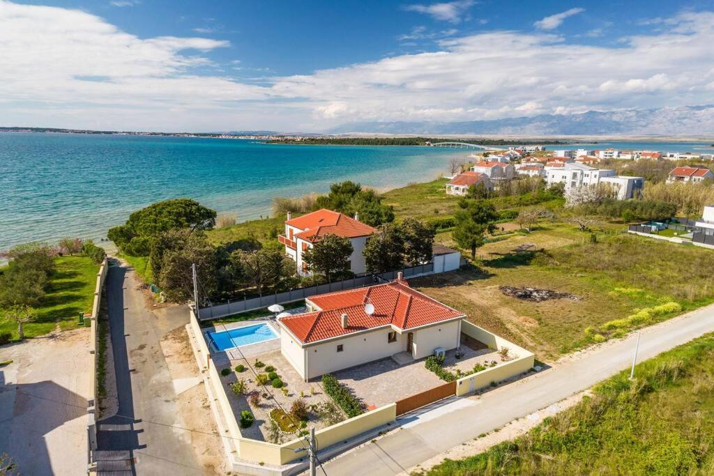 Photo 58