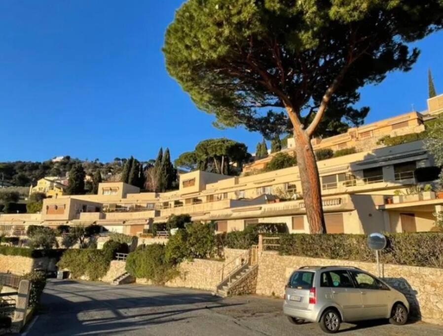 Al 37 vista mare e colline