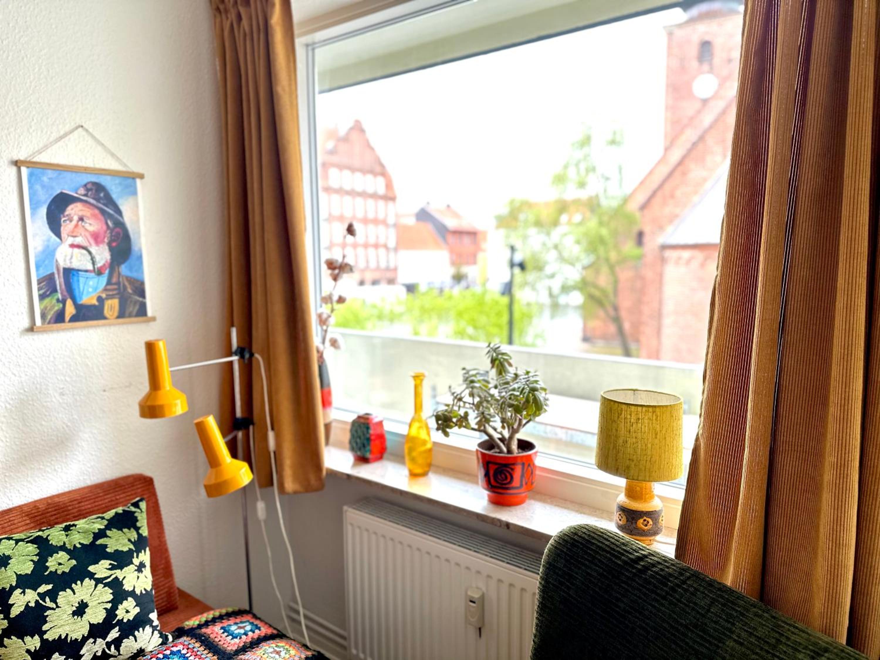 2 værelses retro lejlighed på Torvet