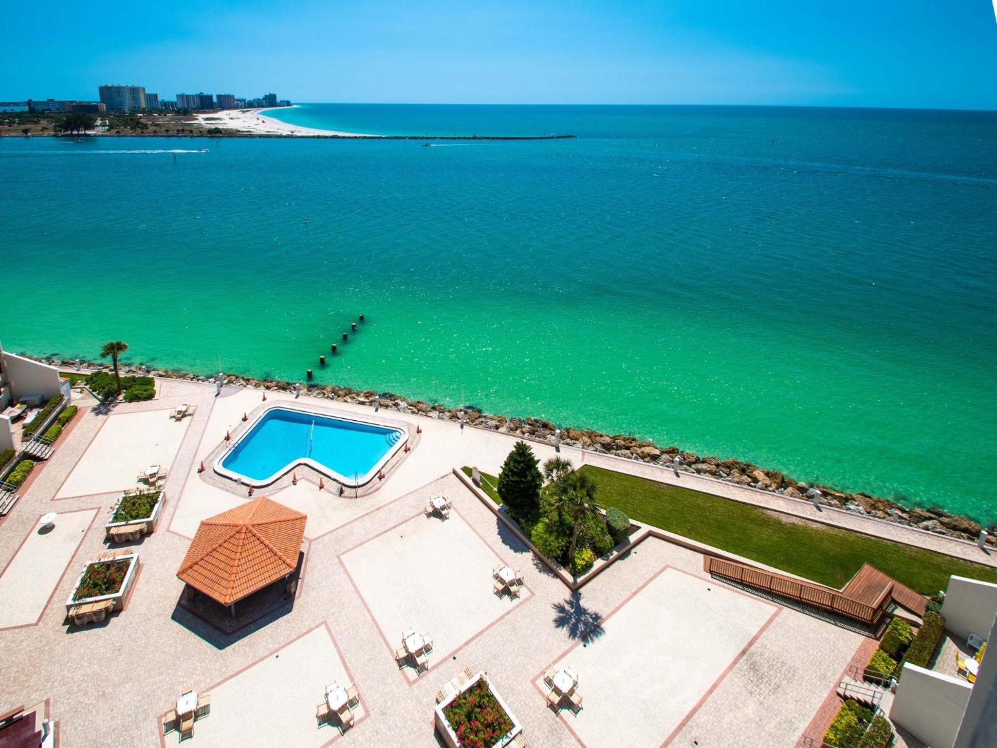 440 West Condos 1208-N Gulf-front corner condo with spectacular views view 4