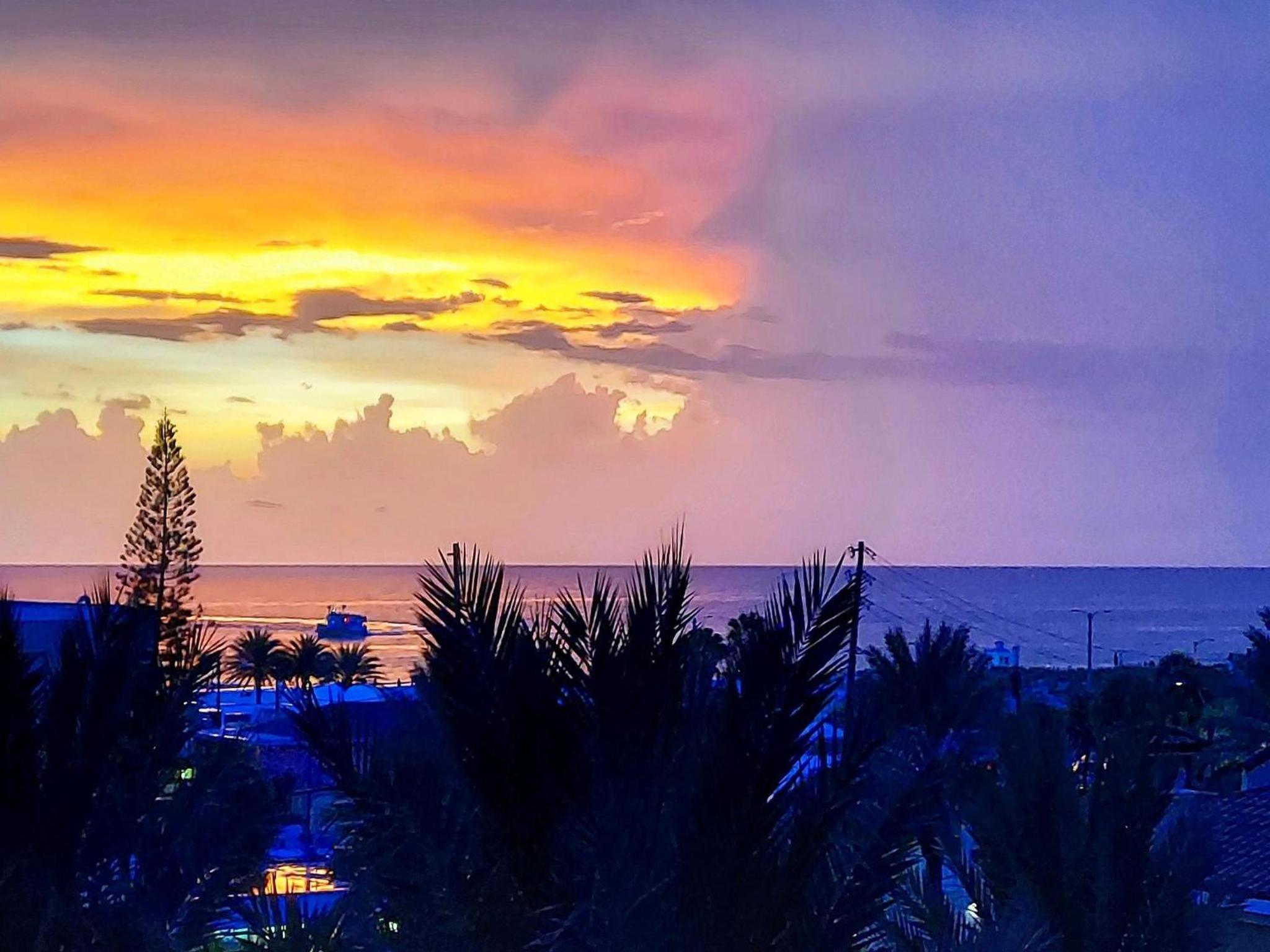 Belle Harbor 506W Panoramic Views view 4