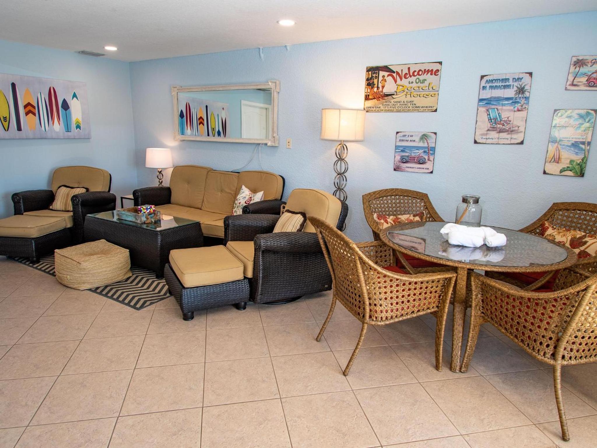 lounge