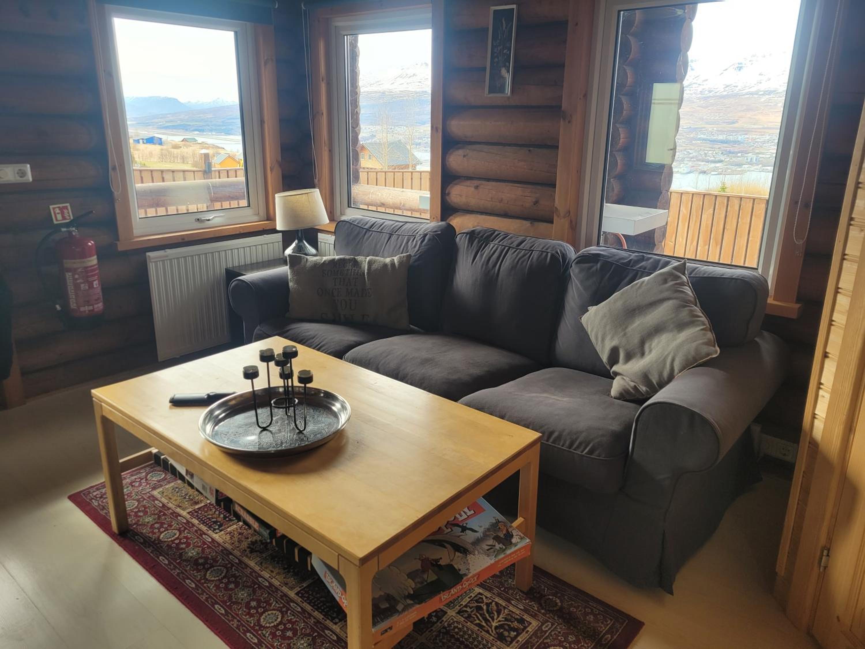 Akureyri Log Cabin