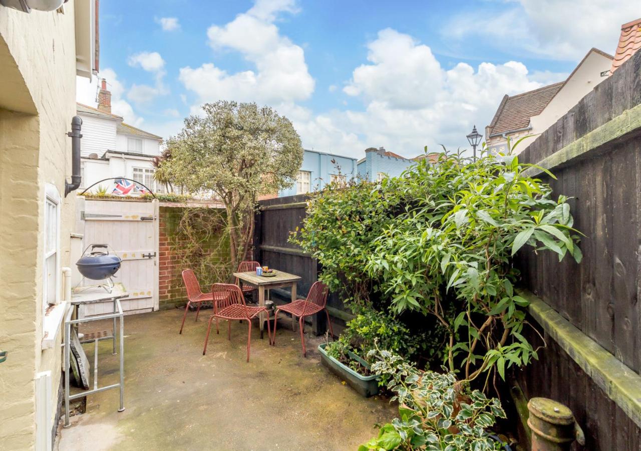 4 Bed in Aldeburgh oc-sfcrr