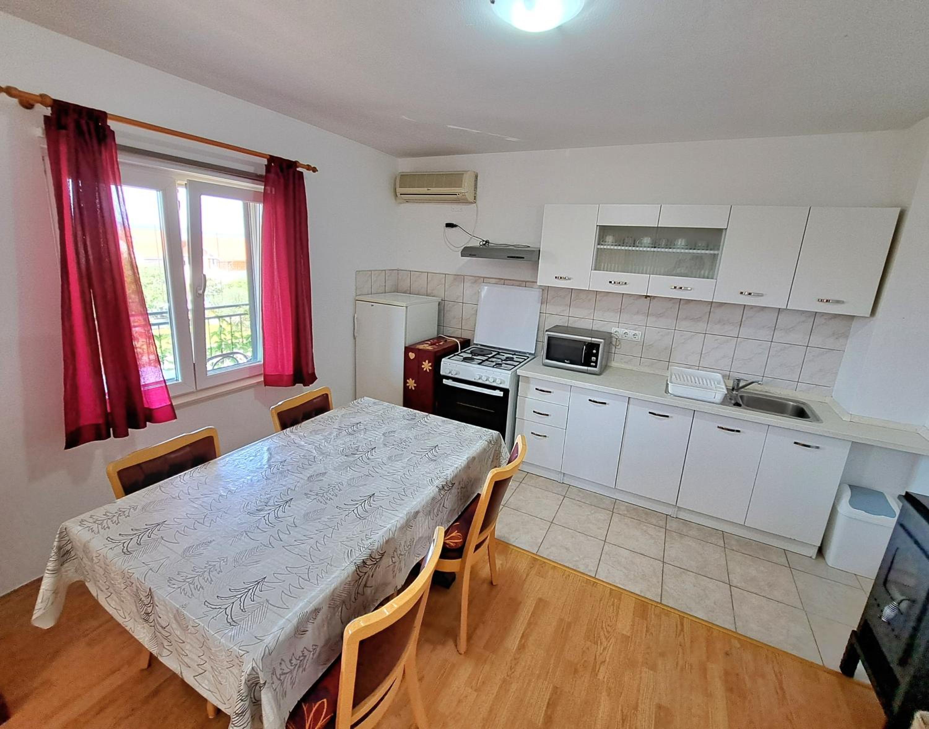 Three bedroom apartment Niko view 5