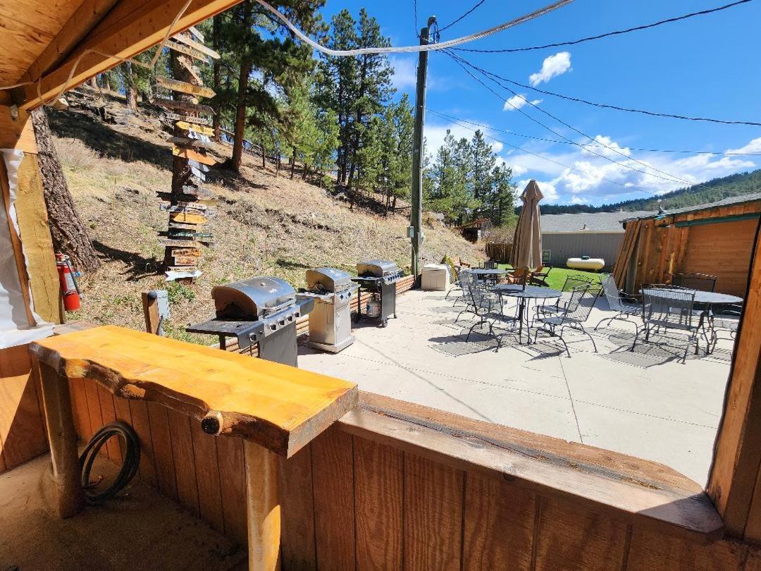 Allen Gulch Cabins