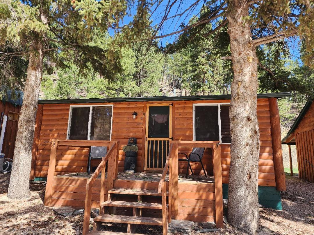 Allen Gulch Cabins