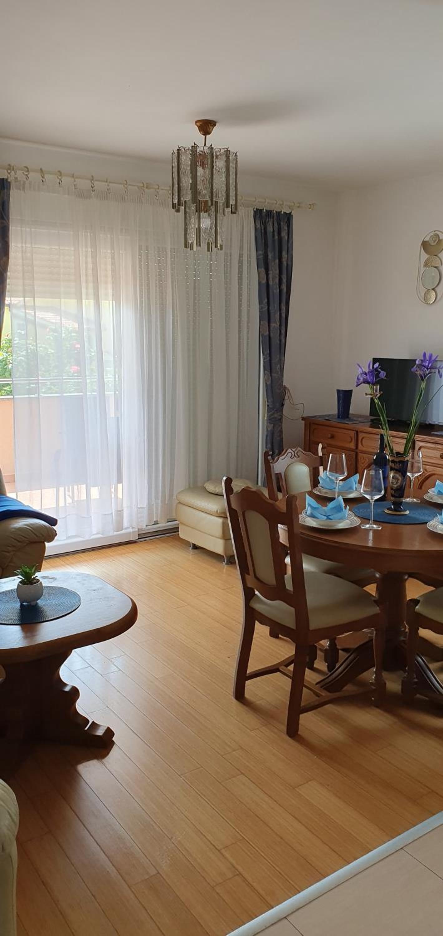 Apartman MANO