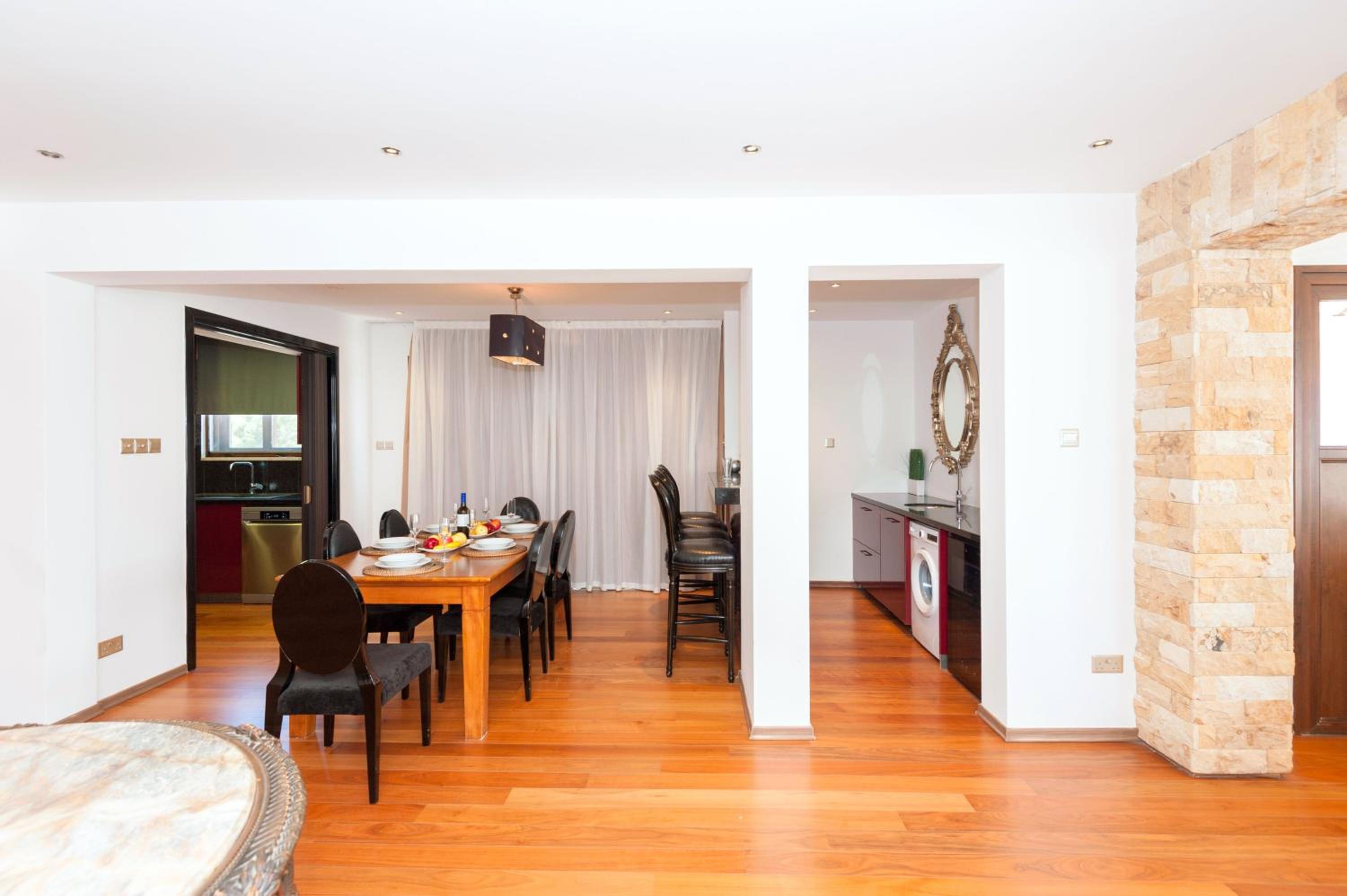 Cape Serenity Mansion