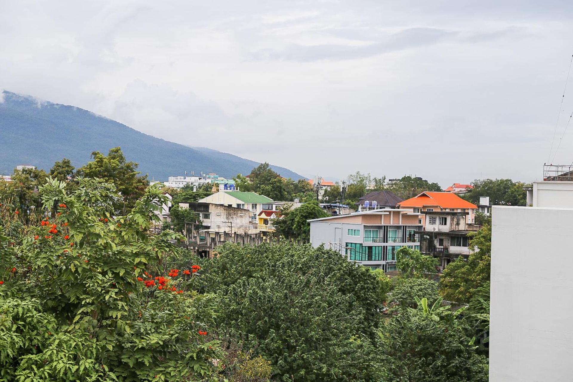 Jeune Hostel Chiang Mai - Chang Phuak