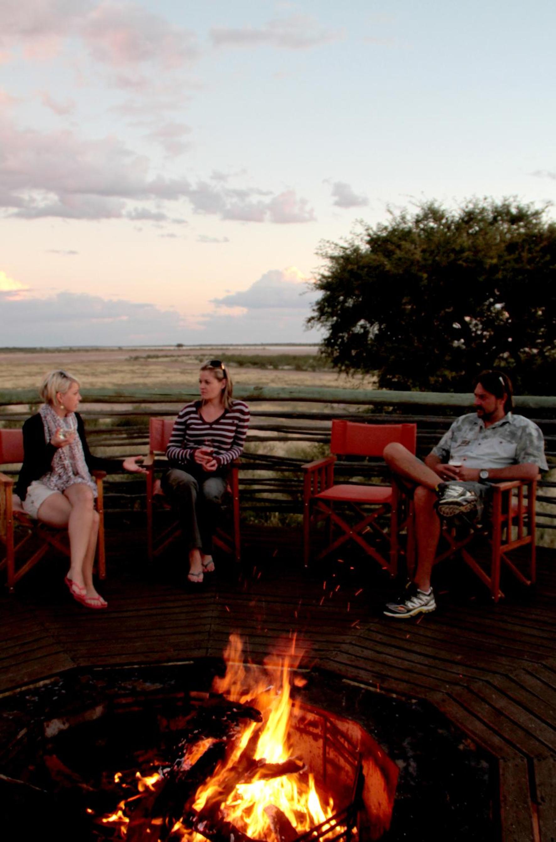 Suricate Tented Kalahari Lodge