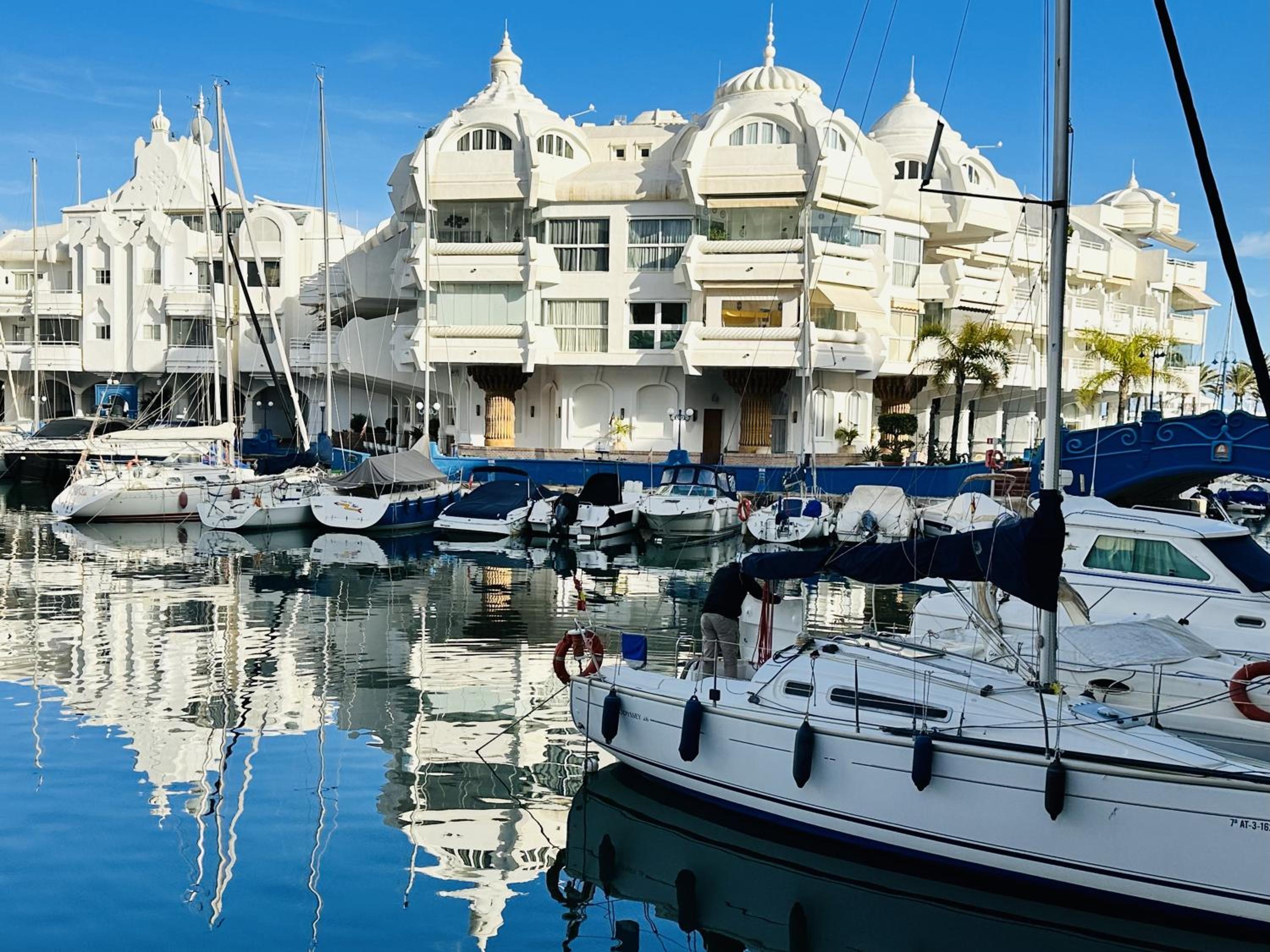 Luxury waterfront apartment