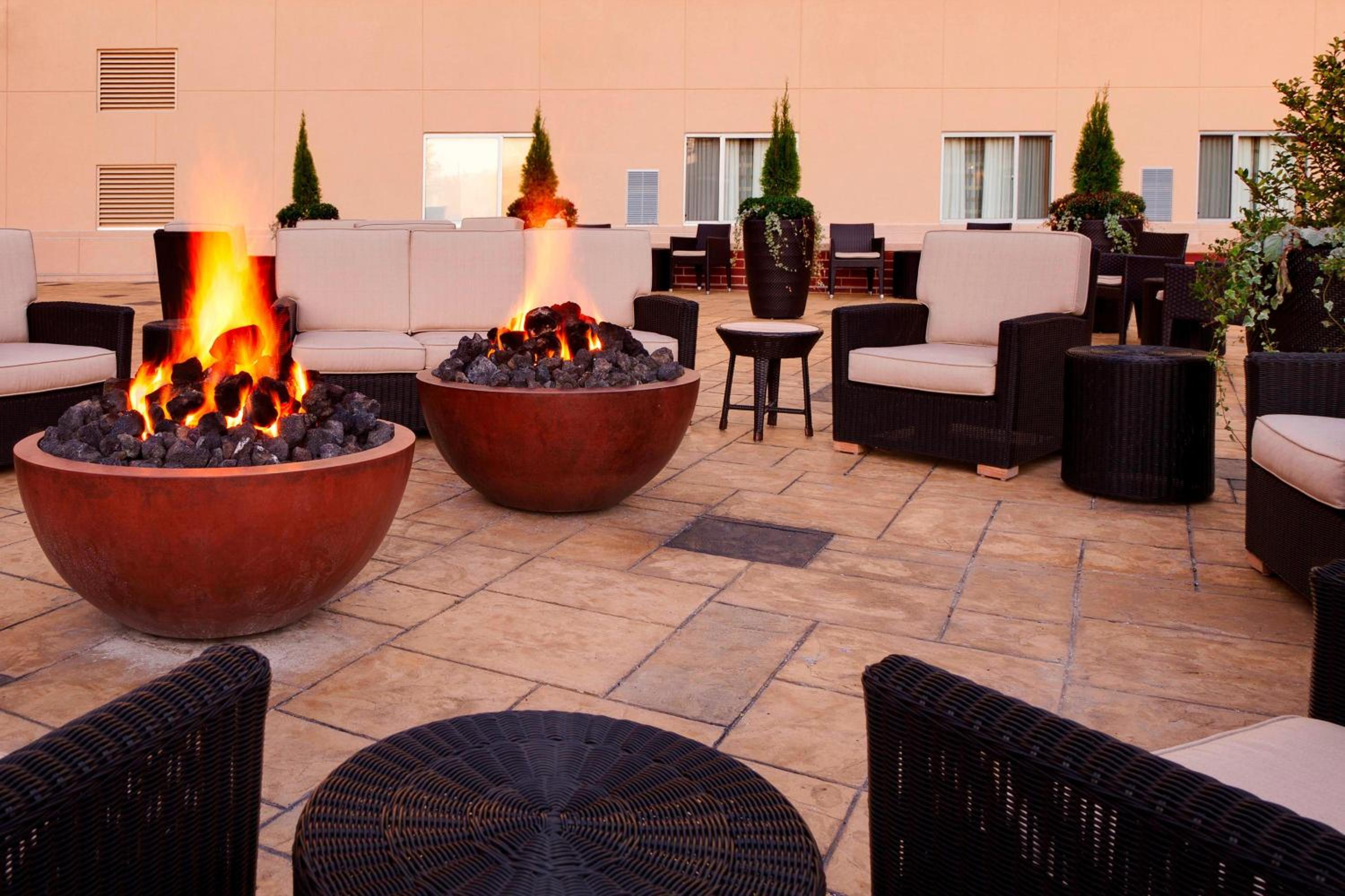 Fort Wayne Vacations - Courtyard Fort Wayne Downtown at Grand Wayne Convention Center - Property Image 1