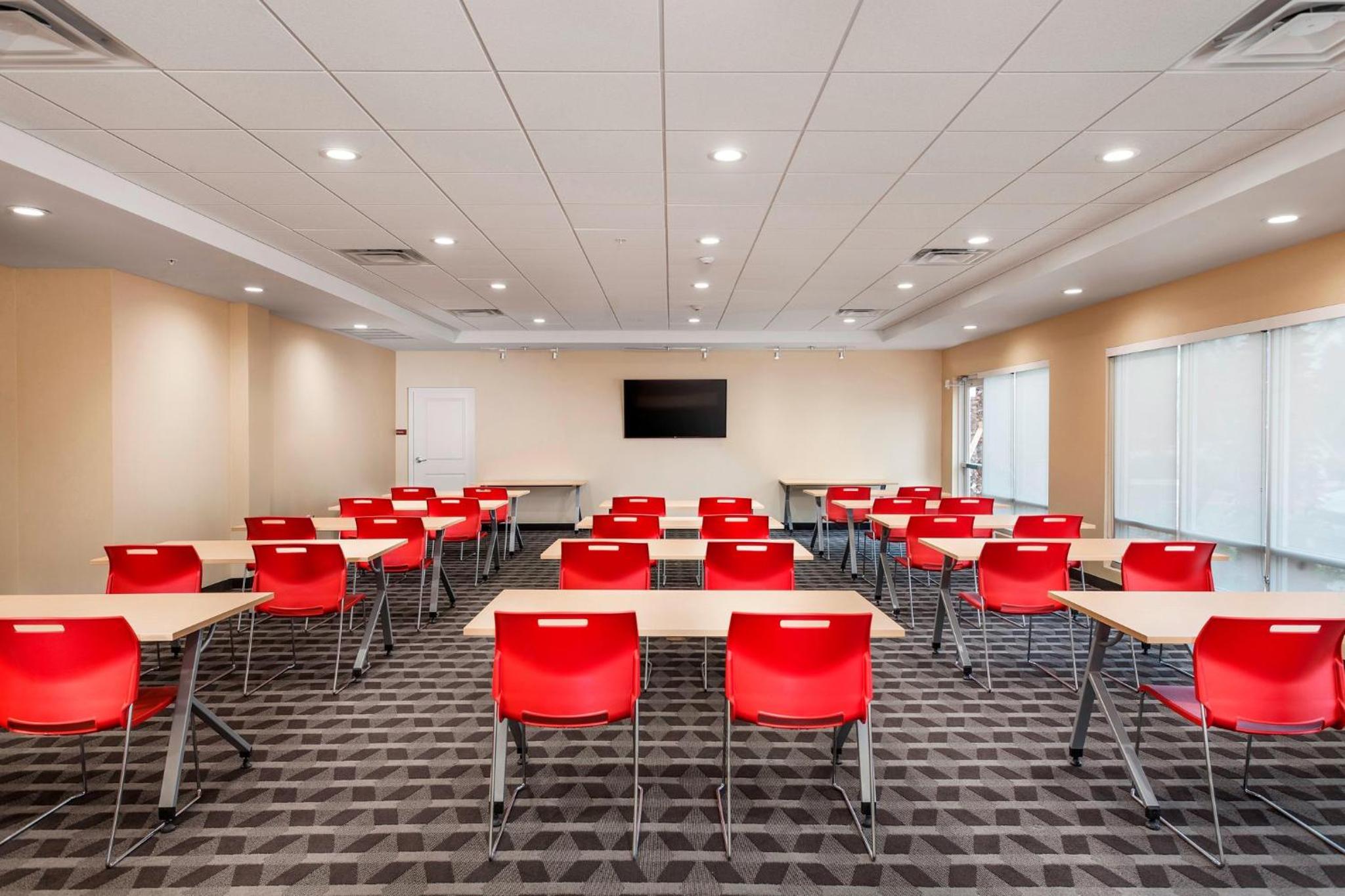 Orlando Vacations - TownePlace Suites by Marriott Orlando Altamonte Springs/Maitland - Property Image 2