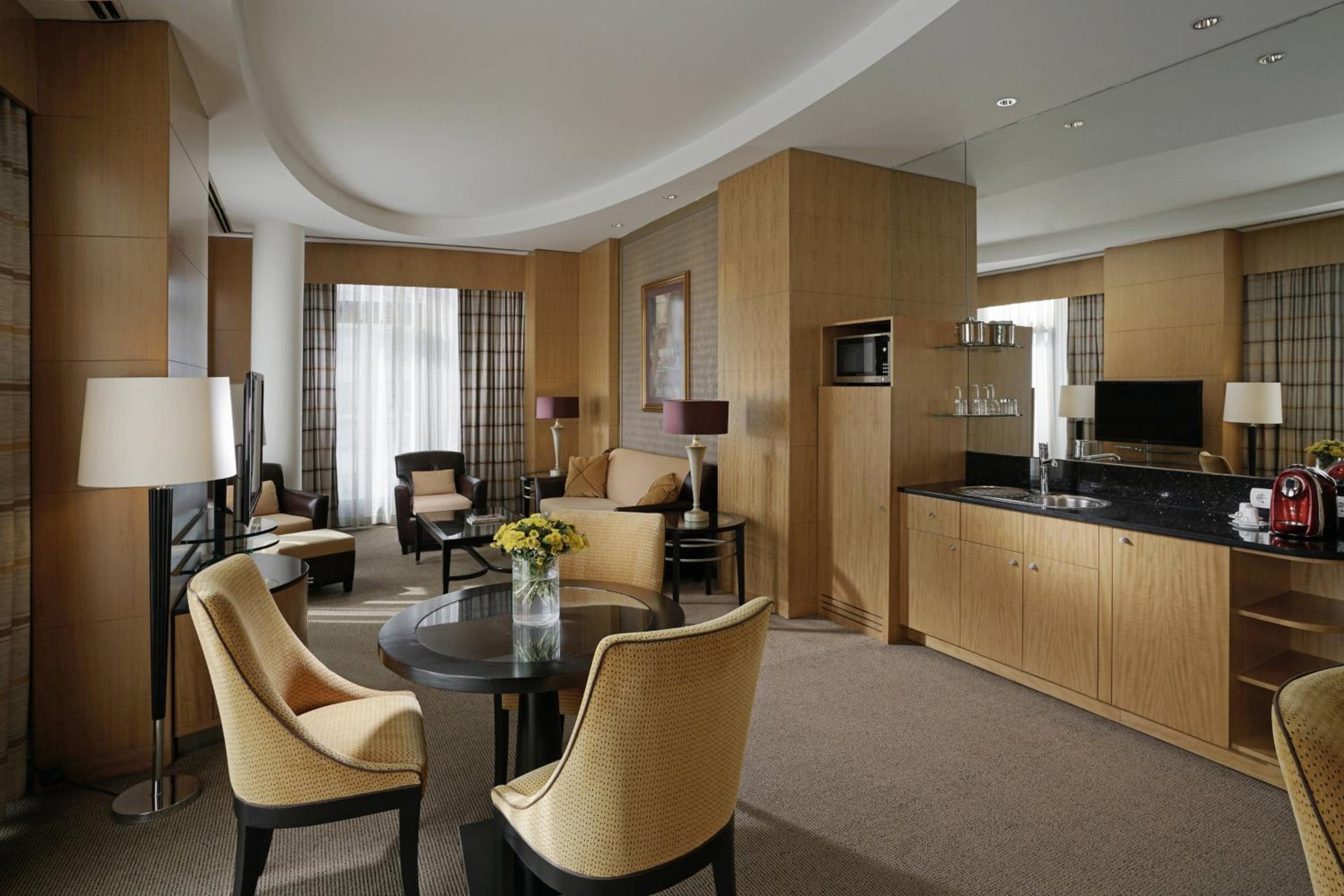 Lugal, A Luxury Collection Otel - Image 9