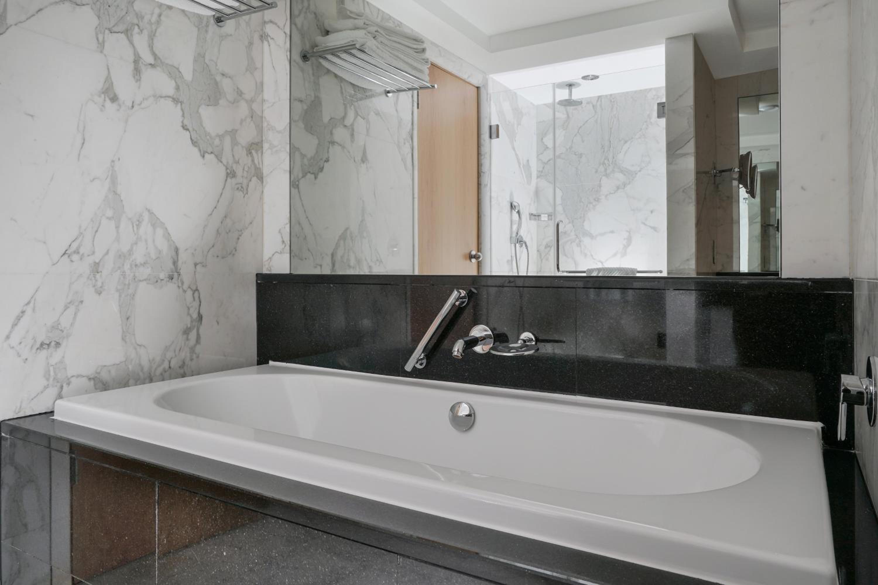 Lugal, A Luxury Collection Otel - Image 19