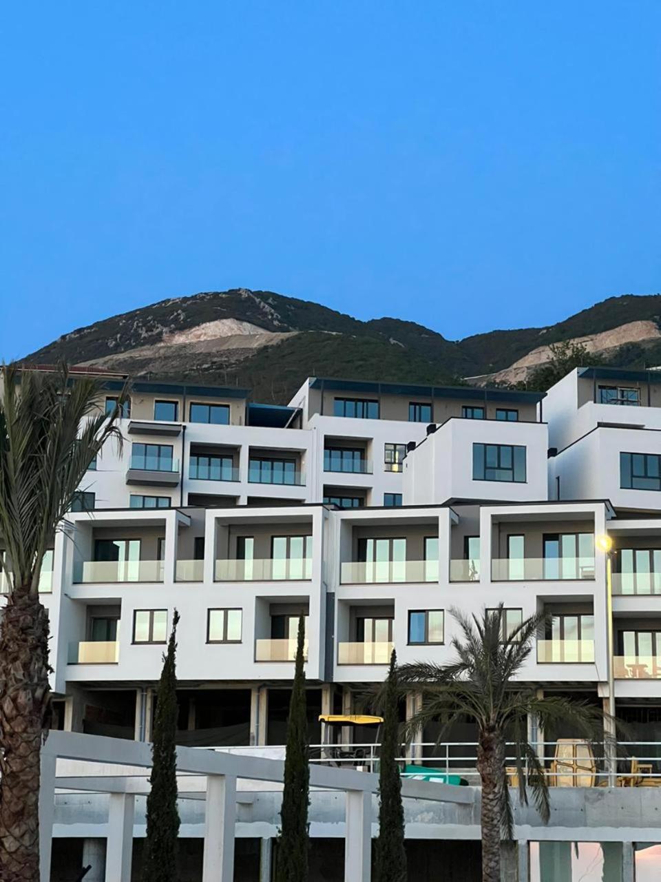 Sunset Resort
