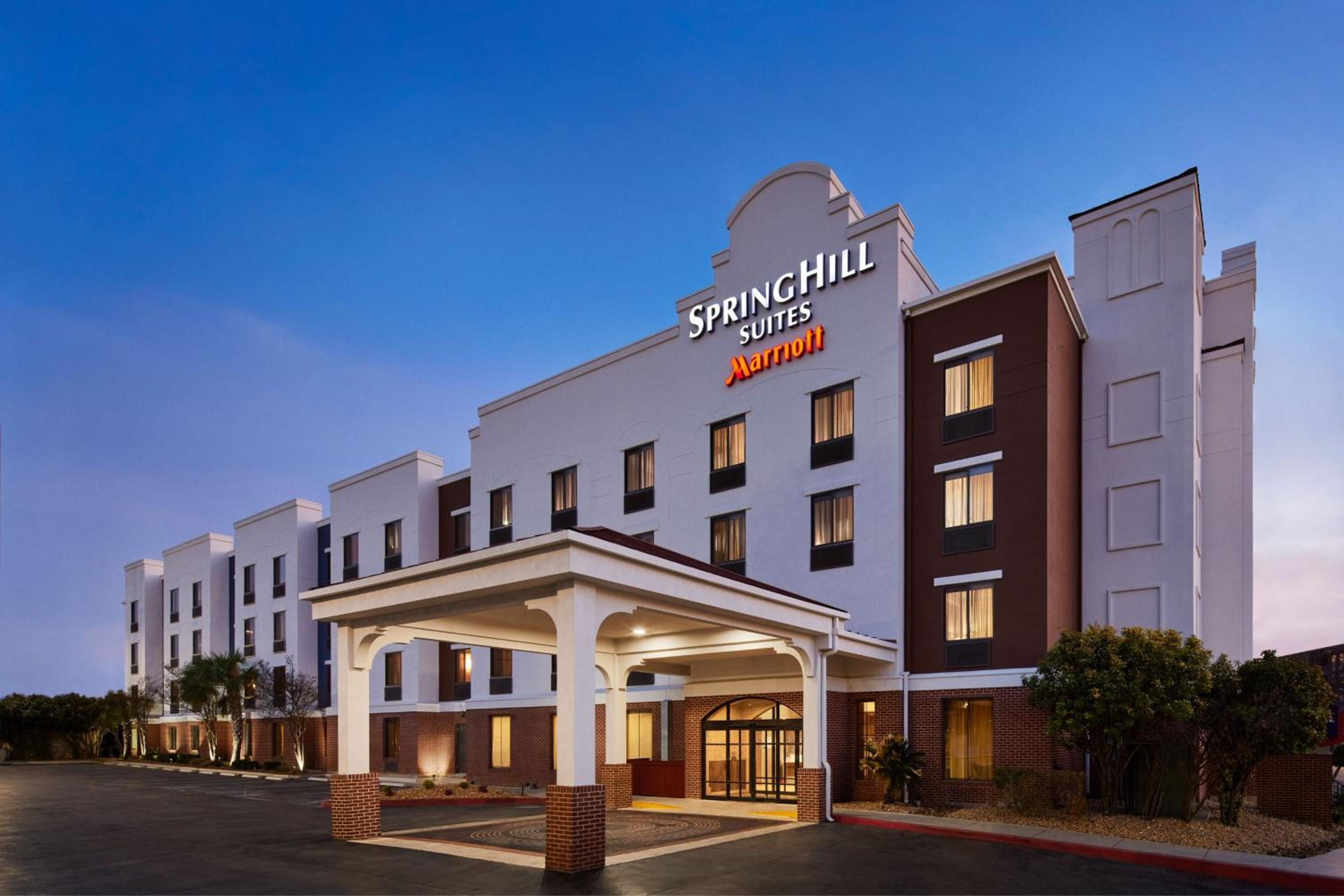 Hotel SpringHill Suites by Marriott San Antonio Downtown-Riverwalk Area - Image 1
