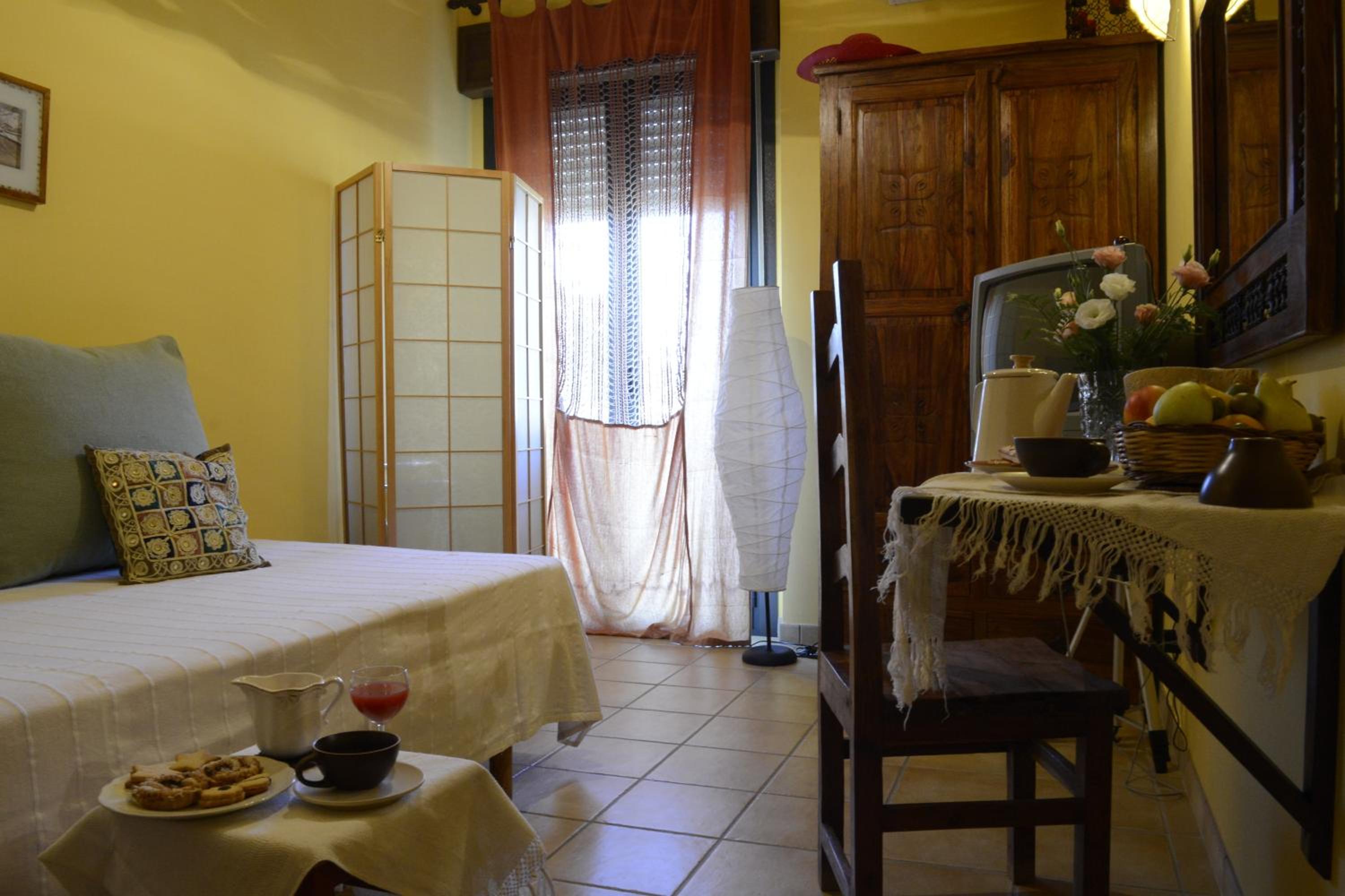 Terre del Sud en Locri — hotel room