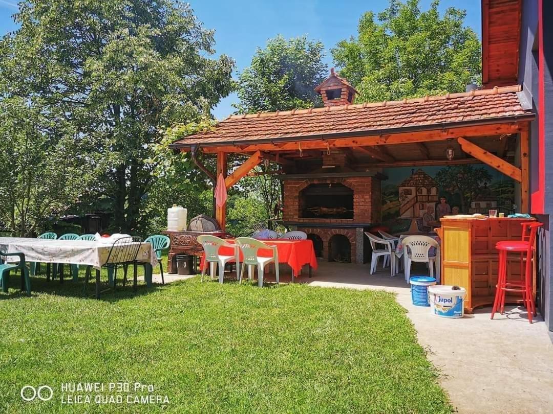 Vikendica Delić Lukavac