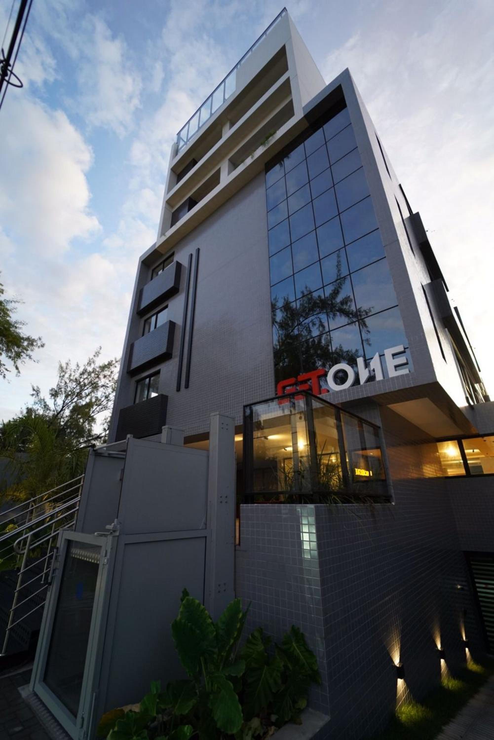 Hotel Get One - Bessa - Image 1