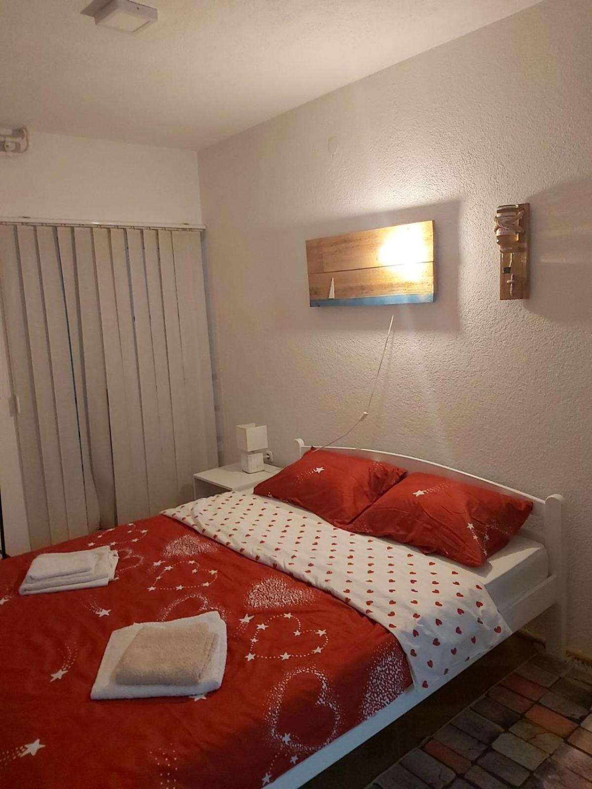 Apartmani Sladojević