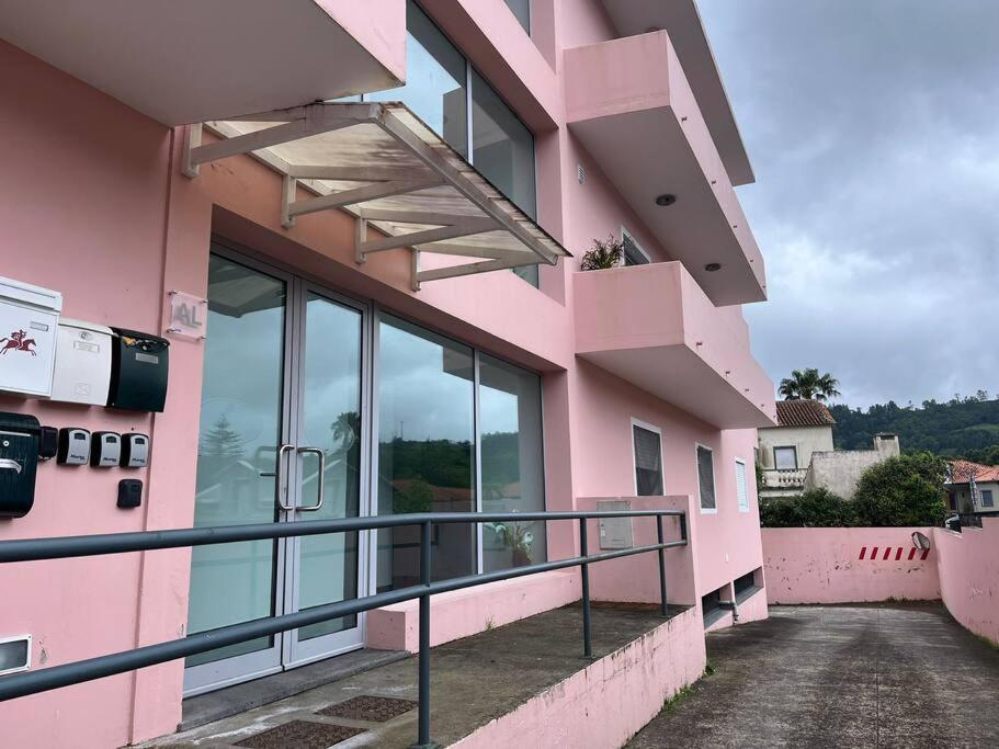 Hotel Natural Living Vacations