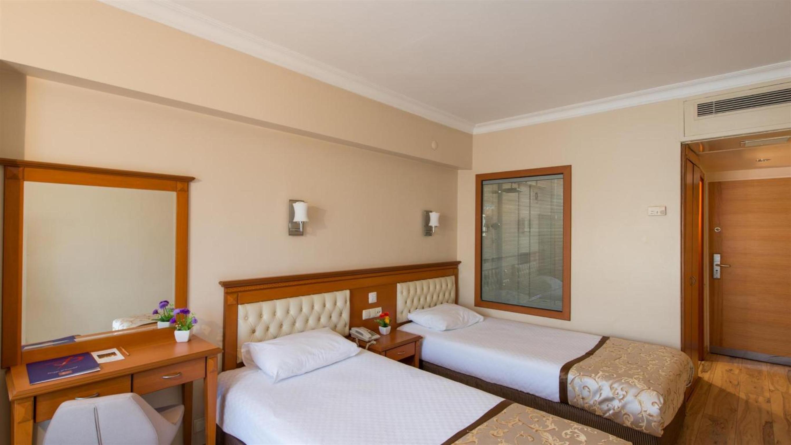 Prestige Hotel Old City - Image 35